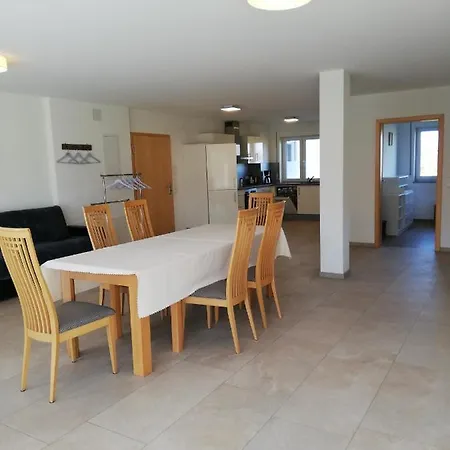 Apartment Weishaupt *